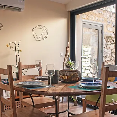 Maison De Village Avec Patio * Les Matelles